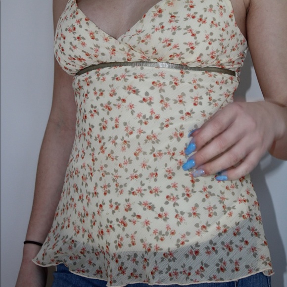 Vintage Floral Tank - Picture 2 of 2